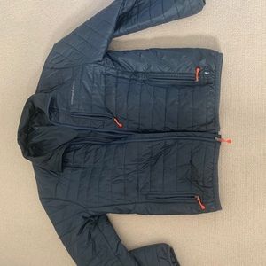 Vineyard Vines down jacket